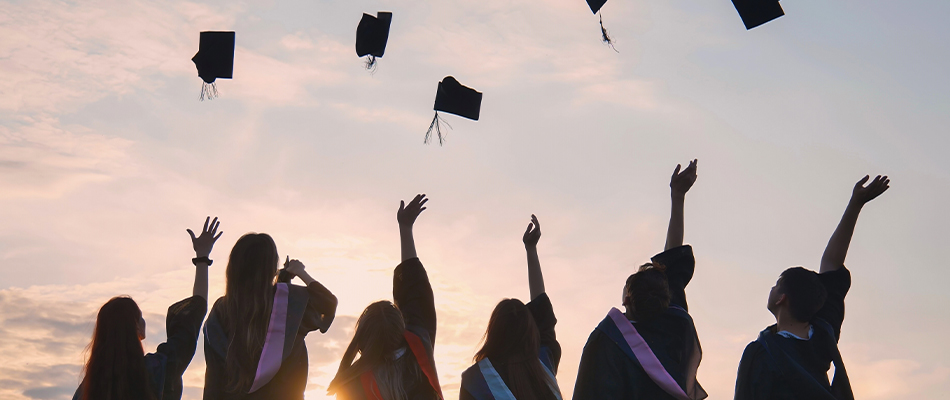 difference between honours and masters degree