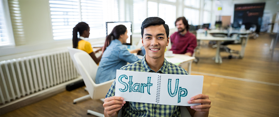 How an Online BBA Course Builds Startup Skills