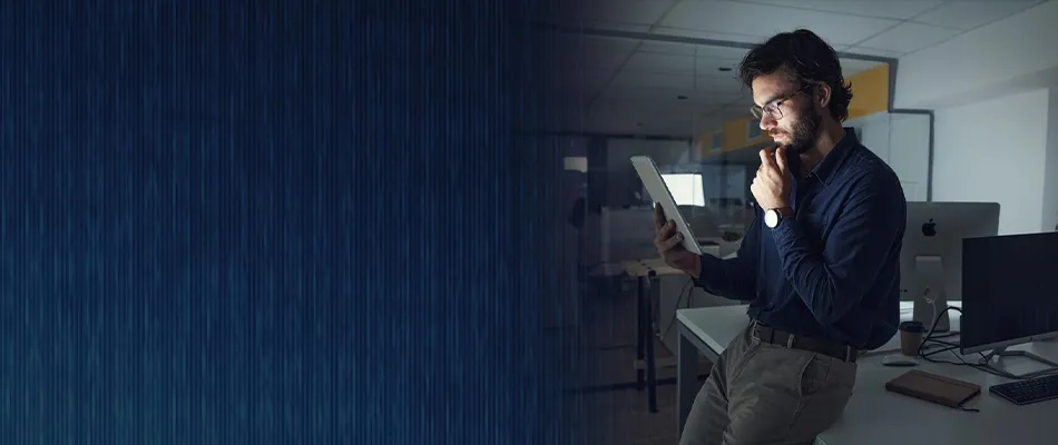 what does an operations manager do